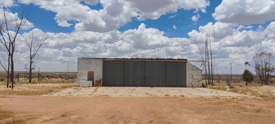 6 Bedroom Property for Sale in Brandvlei Northern Cape